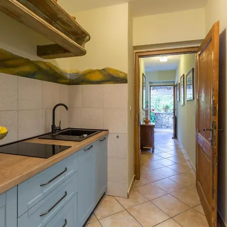 3 Bedroom Stunning In Gora Glusic