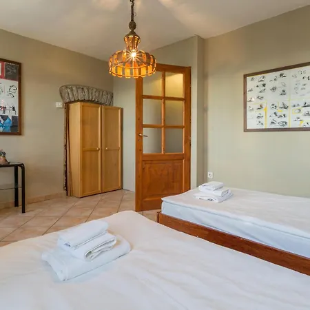 3 Bedroom Stunning In Gora Glusic