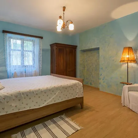 펜션 3 Bedroom Stunning In Gora Glusic Stanisovi