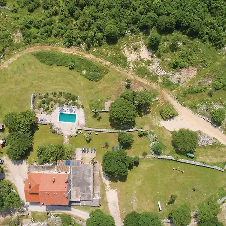 Semesterbostad 3 Bedroom Stunning In Gora Glusic