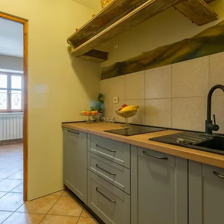 3 Bedroom Stunning In Gora Glusic 펜션 Stanisovi